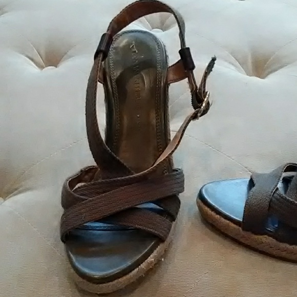 Banana Republic wedge sandal - Picture 2 of 5